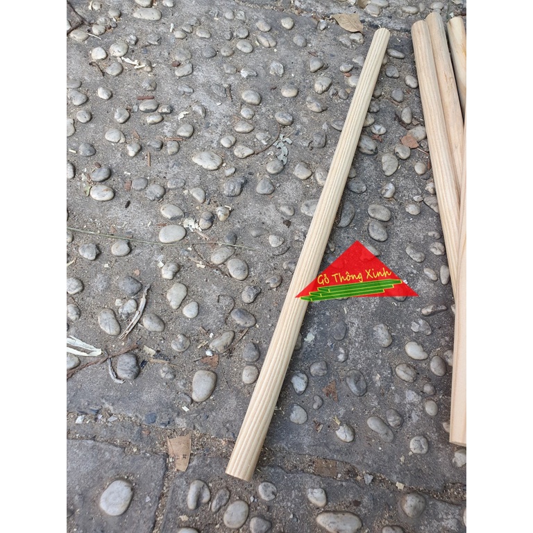 Thanh gỗ tròn phi 2cm dài 60cm bằng gỗ thông láng mịn đẹp phù hợp trang trí,cây treo quầ áo,chế cháo vật dụng trong nhà