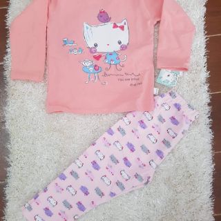 Bộ xuất hàn + quần chục cho bé