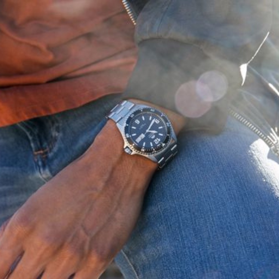 Đồng hồ cơ nam Orient Watch FAA02002D9 kiểu dáng thể thao bơi lặn chống nước 10 ATM, dây thép đeo tay cao cấp chính hãng