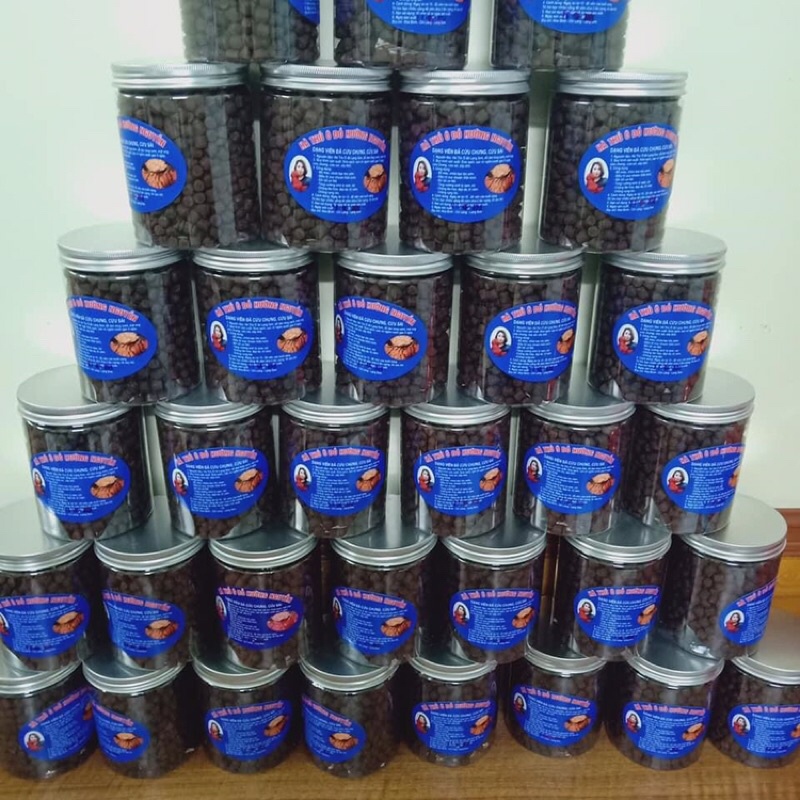 HÀ THỦ Ô ĐỎ HƯỜNG NGUYỄN GIẢM BẠC TÓC, RỤNG TOC LỌ 500g