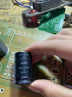 Tụ điện 450v 220uf