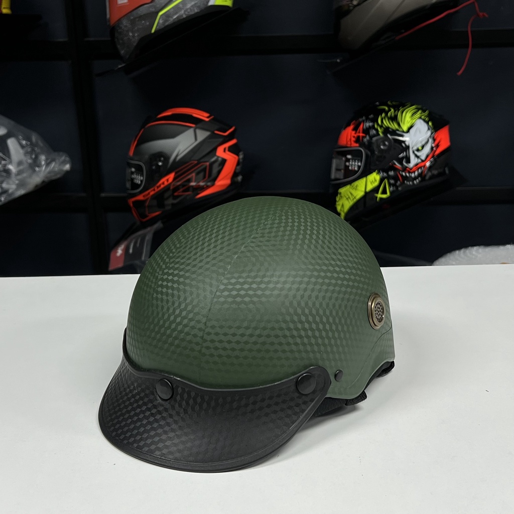 Mũ bảo hiểm nửa đầu lưỡi trai cao cấp CAMRY, vân Carbon chống trầy, thông gió