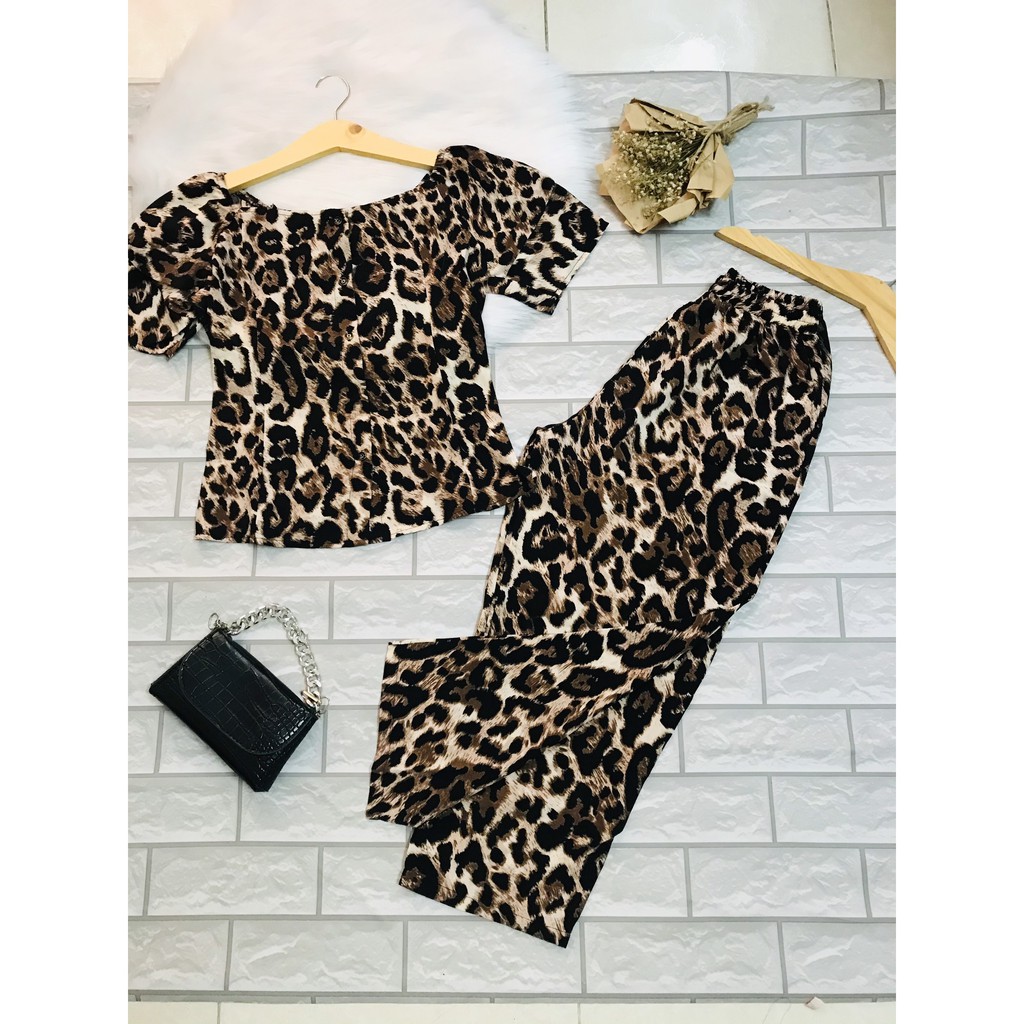 Set bộ đồ kiểu nữ họa tiết da beo mặc đi chơi, dạo phố vải lụa mango mát mịn, siêu êm DB002 | BigBuy360 - bigbuy360.vn