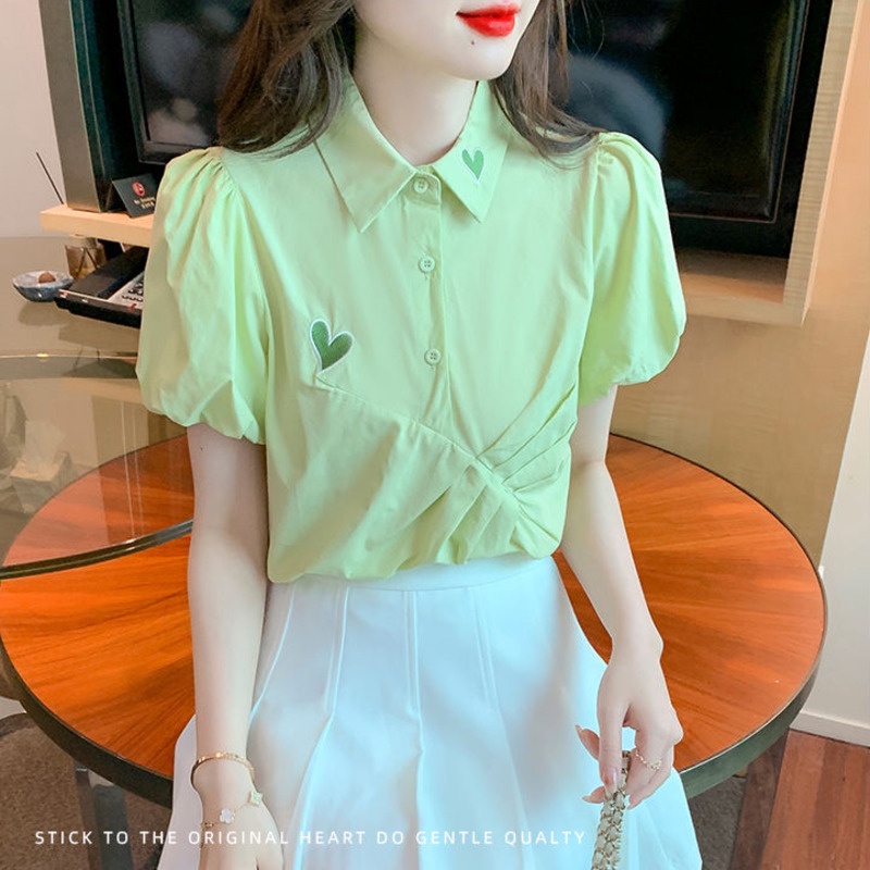 Áo sơ mi Pure Cube tay ngắn phồng thêu họa tiết trái tim thêu phong cách phương tây cao cấp