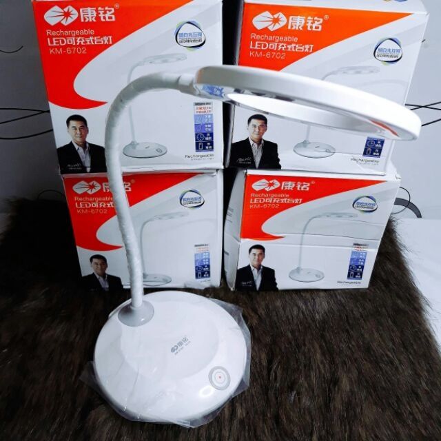 Đèn nối mi tích điện