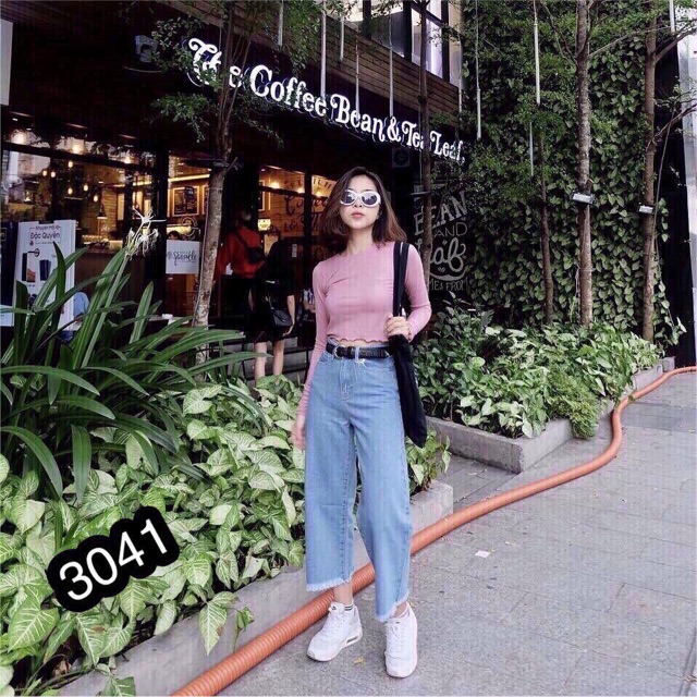 Quần Jeans Nữ Ống Rộng màu xanh dáng xuông cực hot | BigBuy360 - bigbuy360.vn