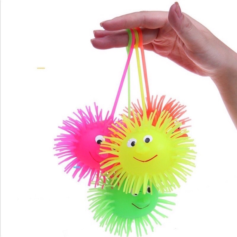 Đồ chơi con Nhím phát sáng cho bé có dây cầm tiện lợi chống rơi