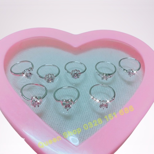 01 CHIẾC NHẪN hợp kim đính đá sáng lấp lánh cho nữ