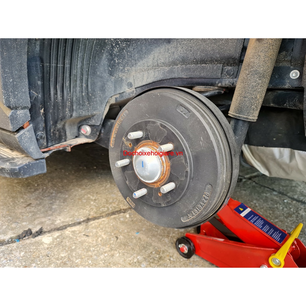 Miếng đệm lốp xe Mitsubishi Xpander, Xpander Cross dày 25mm, 30mm . Giá 1 Đệm