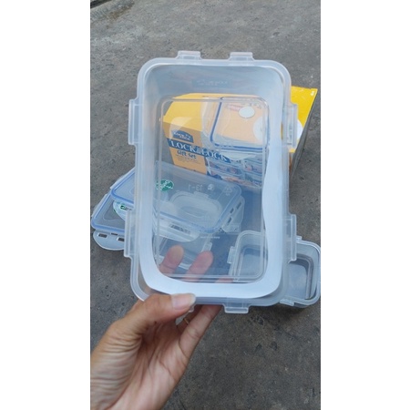Bộ 3 hộp cơm kèm túi giữ nhiệt Lock & Lock