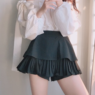 Chân váy xếp ly