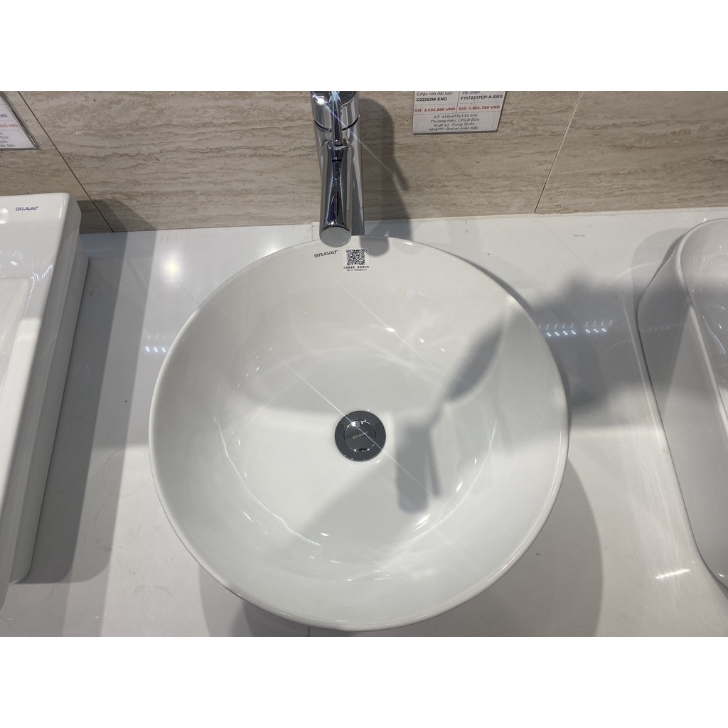 Chậu lavabo dương bàn Bravat C22262W-ENG