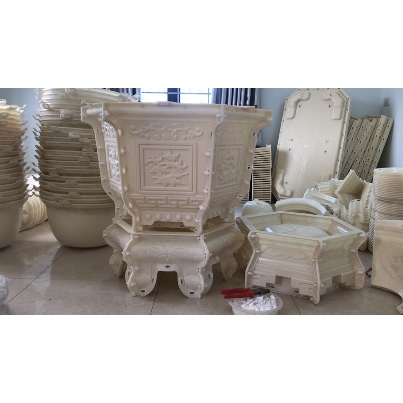 Khuôn đôn chân kỷ  dùng cho lục giác 70 và 75 bầu