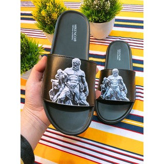 Dép nam quai ngang in người khổng lồ full size 38-43