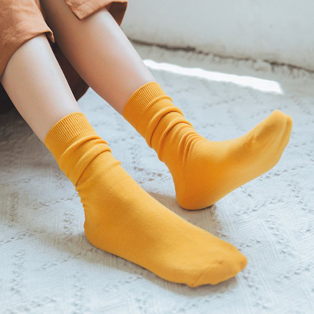 Tất màu trơn cổ cao chất liệu Cotton thoáng khí cho nữ