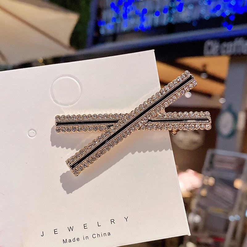 Kẹp tóc đính đá và ngọc trai nhân tạo thời trang