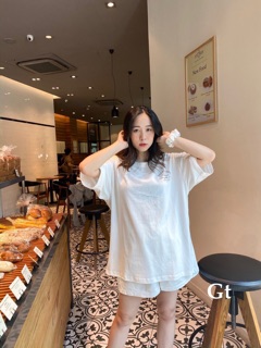 Áo phông giấu quần