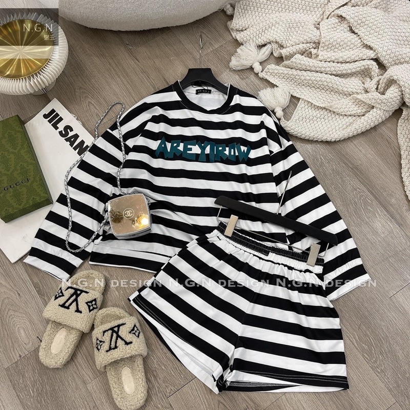 Sét kẻ đen trắng da cá