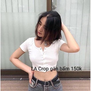 Áo thun croptop kiểu nút nhỏ