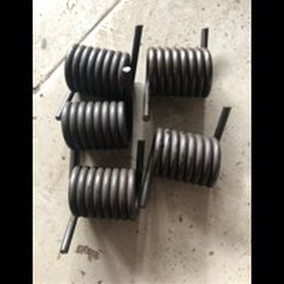 Lò xo máy cắt đẩy LS1018L