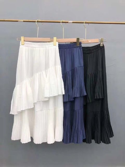 Chân váy xéo tầng dễ thương | BigBuy360 - bigbuy360.vn