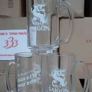 Ly thủy tinh bia Sài gòn