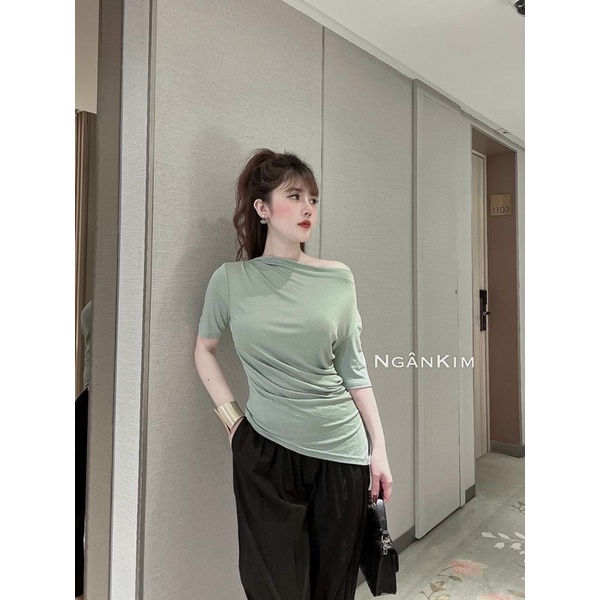 ÁO TRỄ VAI NHÚM VẠT NHỌN CHẤT ĐẸP MS10781