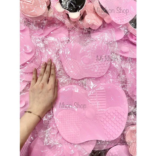 Thảm giặt cọ trang điểm hai kích cỡ nhiều màu cưng xỉu