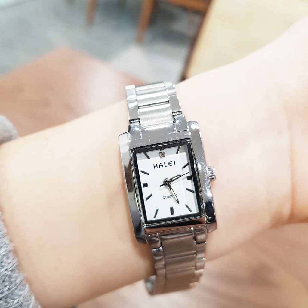 Đồng hồ nữ Halei mặt vuông đen dây kim loại vàng chính hãng Tony Watch 68