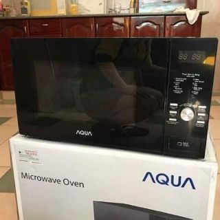 Lò vi sóng Aqua..