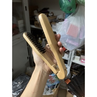 LƯỢC GỖ NHỰA KẸP DUỖI ÉP TÓC THẲNG