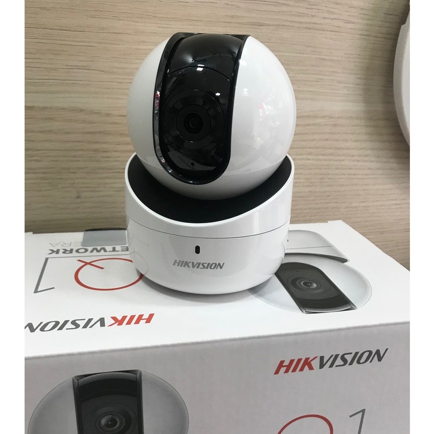 Camera WiFi - Camera IP Hãng Hikvision 2.0 Mpx-30fps/s DS-2CV2Q21FD-IW Xoay 360  Đàm Thoại 2 Chiều [BẢO HÀNH 5 NĂM]