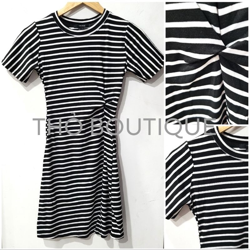 Đầm ngắn body ôm FOREVER 21 thun cotton gân tăm cổ tròn tay ngắn sọc vàng trắng có túi bên