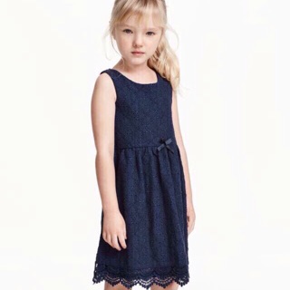 Đầm ren bé gái h&m