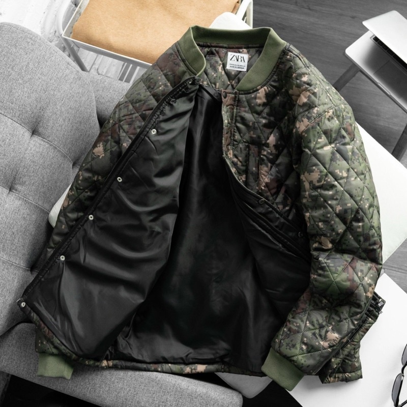 Áo khoác Bomber Jacket ZR man trần trám siêu đẹp khoá cúc bấm VNXK