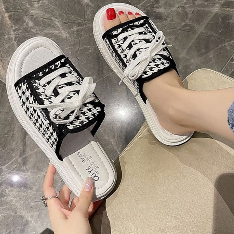 Dép quai ngang nữ dáng thể thao buộc dây mẫu mới, Dép buộc dây mùa hè nhiều họa tiết đế bánh mì cao 3cm yoyo shop