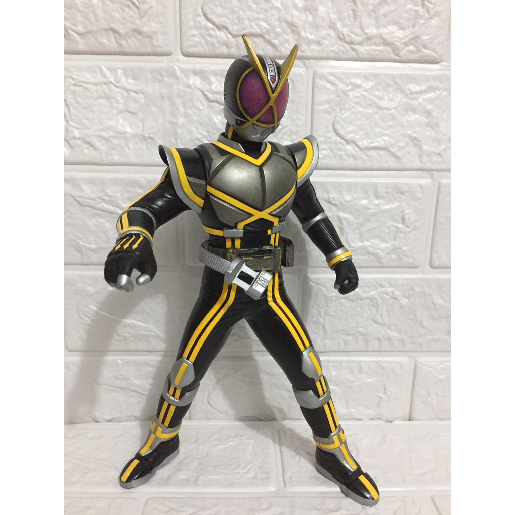 Mô hình siêu nhân kamen rider