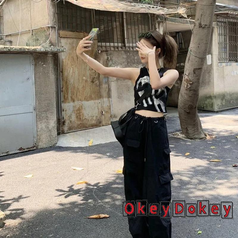 Áo Thun Crop Top Không Tay In Họa Tiết Graffiti Phong Cách Đường Phố Cho Nữ