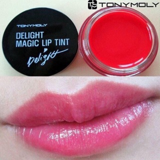 Dưỡng môi có màu hồng đỏ Tony.moly