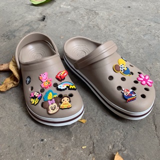 [Tặng 12 jibbitz] Dép sục C.R.O.S.S band nâu sữa