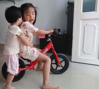 Xe cân bằng Konigkids