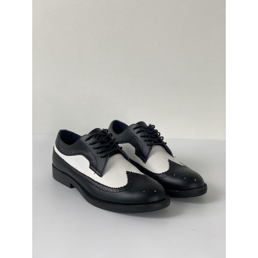 Giày derby wingtips black white, giày da nam B2