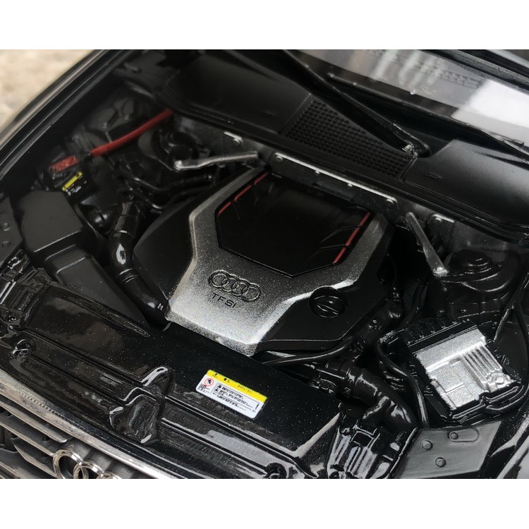 Mô hình xe sedan Audi A6  tỉ lệ 1:18
