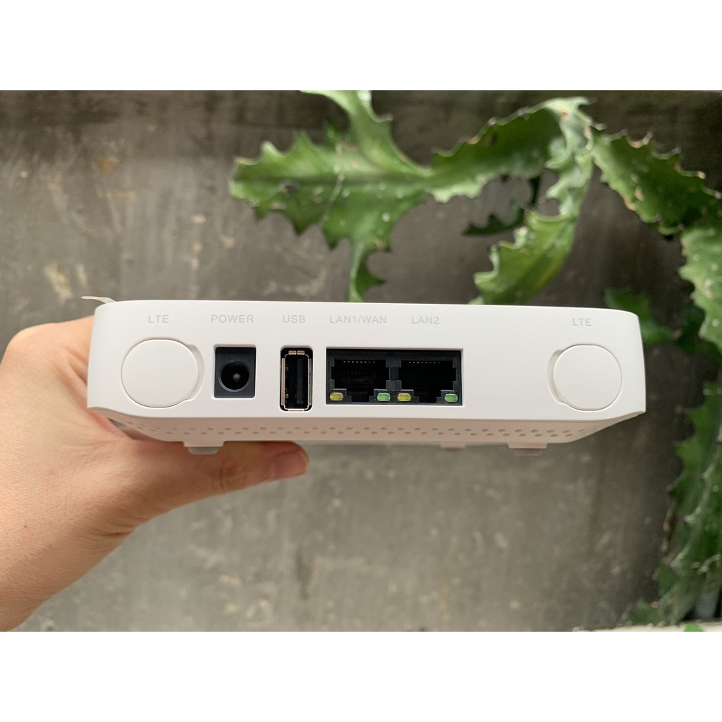 Bộ Phát Wifi 4G Alcatel HH70 - Tốc độ 300Mbps - Hỗ trợ hai băng tân - Chuẩn AC