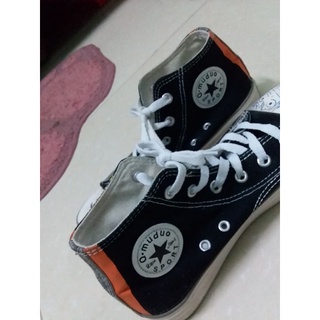 Giày cv custom luffy size 37.38( pass lại)