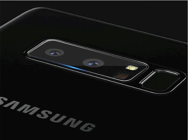 Dán camera trong suốt cho samsung Note 8 tặng miéng lau