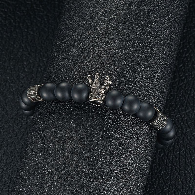 Vòng đeo tay nam đính hạt đá tự nhiên màu đen 8mm có mặt hình vương miệng cực cá tính