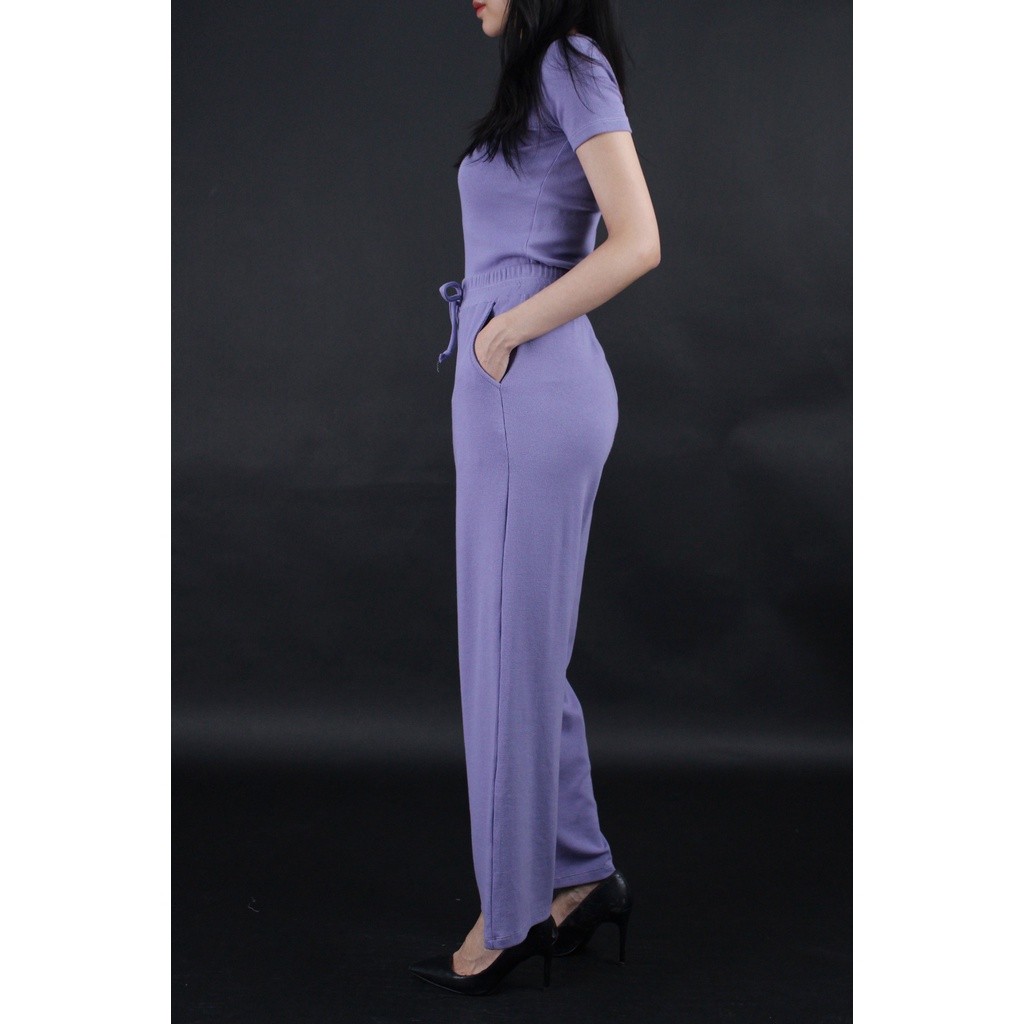 Q8490 - Quần thun gân Zara ống rộng lưng thun cột nơ
