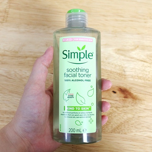 [HÀNG CHUẨN] Nước hoa hồng Simple Smoothing Facial Toner_Cân bằng độ PH_Hấp thụ dưỡng chất nhanh chóng