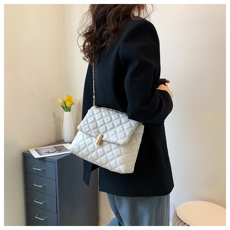 Túi Đeo JASMIN NOIR Vai Nắp Gập Nhỏ Họa Tiết Kẻ Sọc Phối Dây Xích Thời Trang Cho Nữ